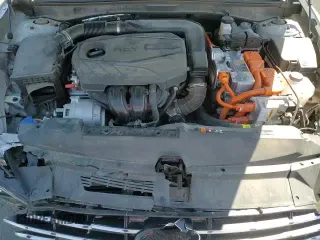 2023 Hyundai Sonata SEL с VIN KMHL34JJ1PA068486, выставлен на аукционе Copart как лот 70528135 с пробегом 52 593 миль миль и Списание • Salvage title. История ставок и продаж доступна на DreamBid. Изображение 15.