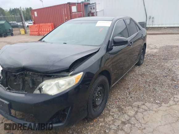 2012 Toyota Camry L with VIN 4T1BF1FK0CU010249, listed as a IAAI auction lot 41941980 with 366,935 mi miles. Bid and sale history available at carsss.com. Image 18.