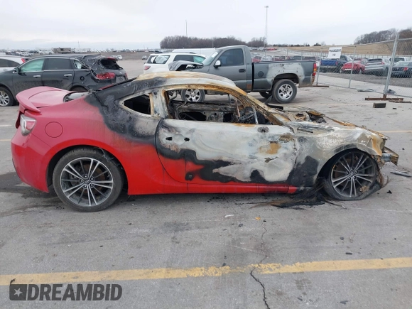 2014 Scion FR-S z VIN JF1ZNAA11E9706747, wystawiony jako IAAI lot #41076540 z przebiegiem Nie podano mil oraz . Historia ofert i sprzedaży dostępna na DreamBid. Obrazek 12.