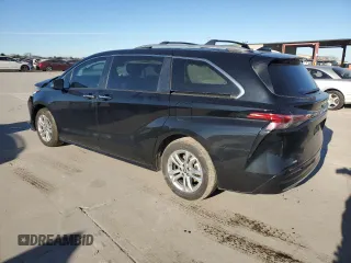 2022 Toyota Sienna Platinum z VIN 5TDESKFCXNS046761, wystawiony jako Copart lot #87531035 z przebiegiem 42 992 mil mil oraz Szkoda całkowita • Salvage title. Historia ofert i sprzedaży dostępna na DreamBid. Obrazek 2.