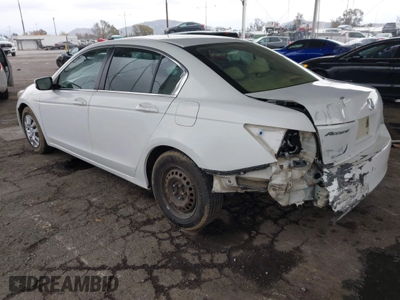 2008 Honda Accord LX z VIN 1HGCP26318A106812, wystawiony jako IAAI lot #41741788 z przebiegiem 117 140 mil mil oraz . Historia ofert i sprzedaży dostępna na DreamBid. Obrazek 3.