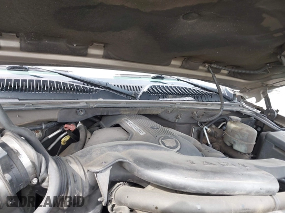 2002 Cadillac Escalade z VIN 1GYEK63N02R131870, wystawiony jako IAAI lot #41889300 z przebiegiem 328 013 mil mil oraz . Historia ofert i sprzedaży dostępna na DreamBid. Obrazek 10.