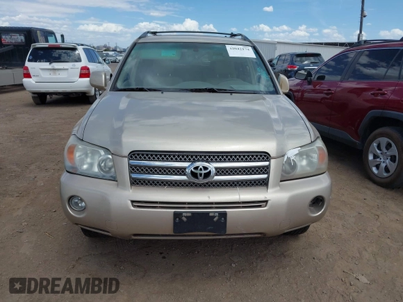 2007 Toyota Highlander Hybrid with VIN JTEGW21A570019035, listed as a IAAI auction lot 42042174 with 1 mi miles. Bid and sale history available at carsss.com. Image 6.