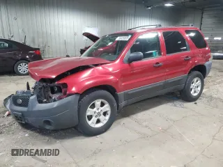 2006 Ford Escape XLT с VIN 1FMCU03106KA18187, выставлен на аукционе Copart как лот 56409005 с пробегом 112 310 миль миль и На запчасти • Non repairable. История ставок и продаж доступна на DreamBid. Изображение 1.