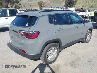 2023 Jeep Compass Latitude with VIN 3C4NJDBN5PT540444, listed as a IAAI auction lot 41820993 with 47,516 mi miles and . Bid and sale history available at DreamBid. Image 4.