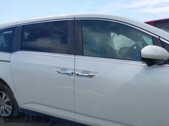 2014 Honda Odyssey EX with VIN 5FNRL5H40EB044303, listed as a IAAI auction lot 41914938 with Not Provided miles and . Bid and sale history available at carsss.com. Image 12.