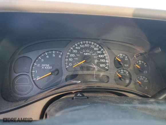 2004 Chevrolet Silverado 1500 LS with VIN 1GCEC14T74E115825, listed as a Copart auction lot 88708185 with 0 mi miles and Salvage Title. Bid and sale history available at carsss.com. Image 9.