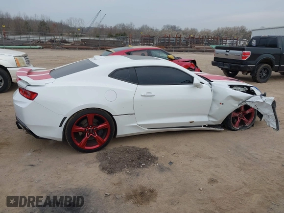 2016 Chevrolet Camaro 2SS with VIN 1G1FH1R72G0168198, listed as a IAAI auction lot 41784155 with 84,146 mi miles and . Bid and sale history available at DreamBid. Image 13.