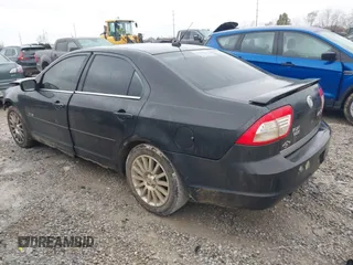 2007 Mercury Milan Premier z VIN 3MEHM02187R664939, wystawiony jako IAAI lot #40939958 z przebiegiem 213 043 mil mil oraz . Historia ofert i sprzedaży dostępna na DreamBid. Obrazek 3.