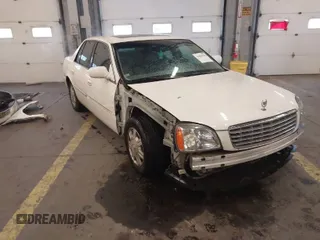 2005 Cadillac DeVille with VIN 1G6KD54YX5U247443, listed as a IAAI auction lot 41468918 with 114,231 mi miles. Bid and sale history available at carsss.com. Image 1.