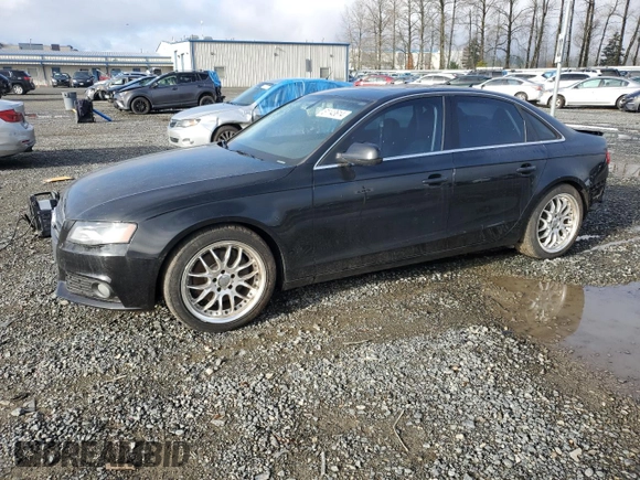 2011 Audi A4 Prestige z VIN WAUKFAFLXBN033170, wystawiony jako Copart lot #81143614 z przebiegiem 185 133 mil mil oraz Szkoda całkowita • Salvage title. Historia ofert i sprzedaży dostępna na DreamBid. Obrazek 1.