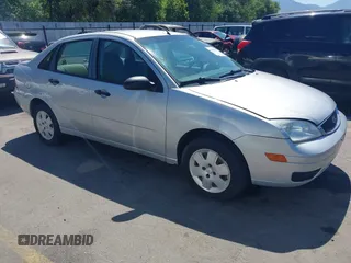 2007 Ford Focus S with VIN 1FAFP34N97W131230, listed as a IAAI auction lot 42661651 with 221,807 mi miles and . Bid and sale history available at DreamBid. Image 1.