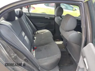 2008 Honda Civic LX z VIN 2HGFA165X8H349367, wystawiony jako IAAI lot #42350630 z przebiegiem Nie podano mil oraz . Historia ofert i sprzedaży dostępna na DreamBid. Obrazek 8.