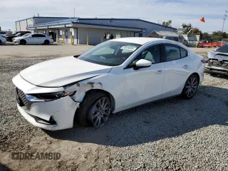2020 Mazda 3 Select Package with VIN 3MZBPACL2LM123099, listed as a Copart auction lot 44826695 with 39,343 mi miles and Salvage Title. Bid and sale history available at carsss.com. Image 1.