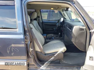 2009 Jeep Commander Sport with VIN 1J8HG48K49C500646, listed as a IAAI auction lot 42277022 with 142,242 mi miles and . Bid and sale history available at DreamBid. Image 5.