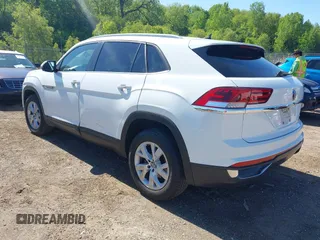 2021 Volkswagen Atlas S with VIN 1V2GC2CAXMC225275, listed as a IAAI auction lot 42341121 with 79,999 mi miles and . Bid and sale history available at DreamBid. Image 3.