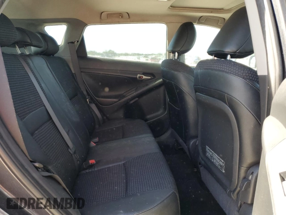 2009 Pontiac Vibe GT with VIN 5Y2SR670X9Z402656, listed as a Copart auction lot 86394554 with 118,124 mi miles and Salvage Title. Bid and sale history available at carsss.com. Image 10.