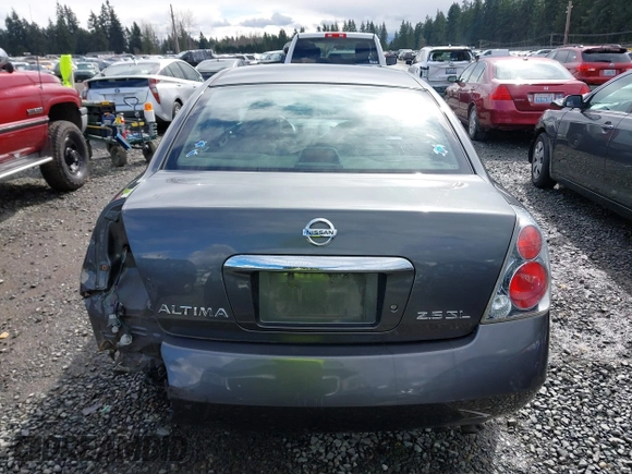 2006 Nissan Altima 2.5 with VIN 1N4AL11D06N304367, listed as a IAAI auction lot 41808294 with 198,815 mi miles. Bid and sale history available at carsss.com. Image 17.