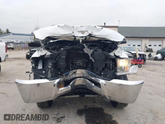 2015 Ram 2500 SLT with VIN 3C6TR5DT9FG662532, listed as a IAAI auction lot 41110509 with 161,486 mi miles. Bid and sale history available at carsss.com. Image 12.