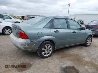 2005 Ford Focus S with VIN 1FAFP34N55W316128, listed as a IAAI auction lot 41830704 with 120,638 mi miles and . Bid and sale history available at carsss.com. Image 13.