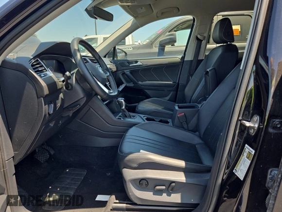 2024 Volkswagen Tiguan SE with VIN 3VV3B7AX8RM076346, listed as a IAAI auction lot 42734323 with 29,573 mi miles and . Bid and sale history available at DreamBid. Image 49.