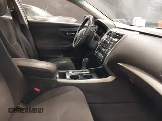 2013 Nissan Altima SL z VIN 1N4AL3AP2DC176924, wystawiony jako IAAI lot #42334205 z przebiegiem 254 571 mil mil oraz . Historia ofert i sprzedaży dostępna na DreamBid. Obrazek 5.