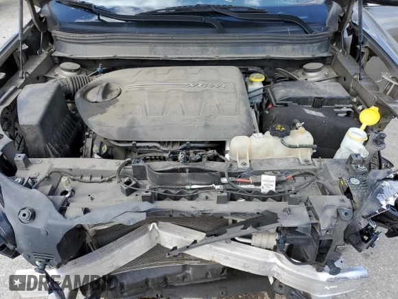 2019 Jeep Cherokee Limited with VIN 1C4PJMDX8KD286735, listed as a Copart auction lot 57758285 with 102,442 mi miles and Salvage title. Bid and sale history available at DreamBid. Image 11.