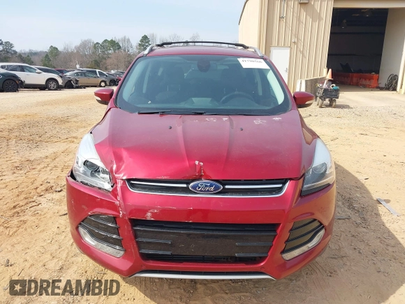 2013 Ford Escape Titanium with VIN 1FMCU0J93DUB43923, listed as a IAAI auction lot 41798566 with 109,351 mi miles. Bid and sale history available at carsss.com. Image 13.