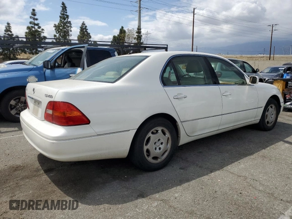 2001 Lexus LS 430 with VIN JTHBN30F210029340, listed as a Copart auction lot 54626625 with 265,641 mi miles and Clean Title. Bid and sale history available at carsss.com. Image 3.