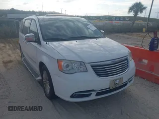 2015 Chrysler Town & Country Limited Platinum with VIN 2C4RC1GG9FR589748, listed as a IAAI auction lot 41593849 with 205,722 mi miles. Bid and sale history available at carsss.com. Image 1.
