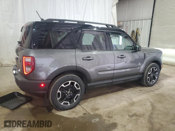 2022 Ford Bronco Sport Outer Banks with VIN 3FMCR9C6XNRD60239, listed as a Copart auction lot 61460025 with 72,123 mi miles and Clean title. Bid and sale history available at DreamBid. Image 3.