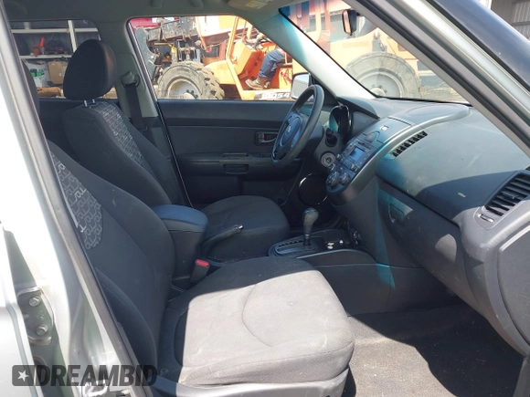 2010 Kia Soul + with VIN KNDJT2A28A7163205, listed as a IAAI auction lot 42099818 with 183,710 mi miles and . Bid and sale history available at DreamBid. Image 5.