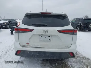 2024 Toyota Highlander LE with VIN 5TDKDRAH8RS537537, listed as a IAAI auction lot 41312425 with 194,008 mi miles and . Bid and sale history available at DreamBid. Image 16.