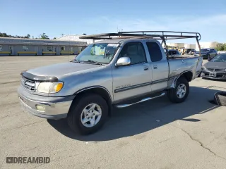 2002 Toyota Tundra SR5 with VIN 5TBBT441X2S297619, listed as a Copart auction lot 51791895 with 217,462 mi miles and Salvage Title. Bid and sale history available at carsss.com. Image 1.