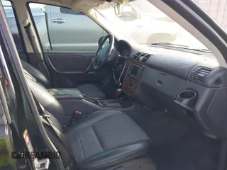 2000 Mercedes-Benz M 320/430/500 with VIN 4JGAB54E3YA164426, listed as a IAAI auction lot 42267653 with 183,306 mi miles and . Bid and sale history available at DreamBid. Image 5.