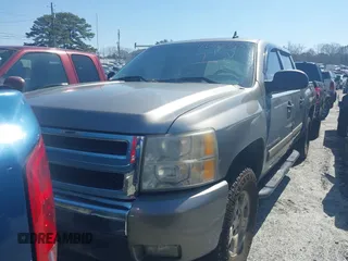 2008 Chevrolet Silverado 1500 LTZ with VIN 3GCEK13M88G108216, listed as a IAAI auction lot 41646543 with 239,625 mi miles and . Bid and sale history available at DreamBid. Image 17.