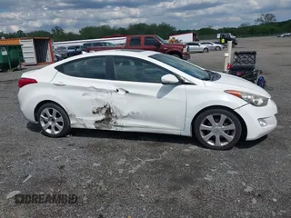 2013 Hyundai Elantra GLS с VIN 5NPDH4AEXDH431921, выставлен на аукционе IAAI как лот 42210114 с пробегом 87 770 миль миль и . История ставок и продаж доступна на DreamBid. Изображение 13.