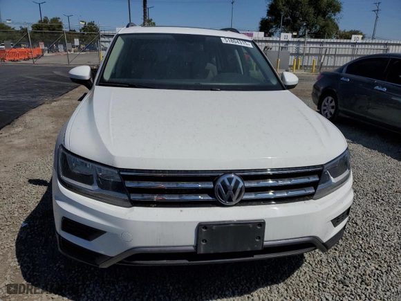 2020 Volkswagen Tiguan SE with VIN 3VV3B7AX1LM069603, listed as a Copart auction lot 51804315 with 24,489 mi miles and Clean Title. Bid and sale history available at carsss.com. Image 5.