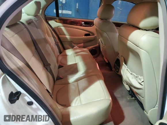 2006 Jaguar XJ with VIN SAJWA71B26SG50496, listed as a Copart auction lot 84859414 with 179,314 mi miles and Clean Title. Bid and sale history available at carsss.com. Image 10.