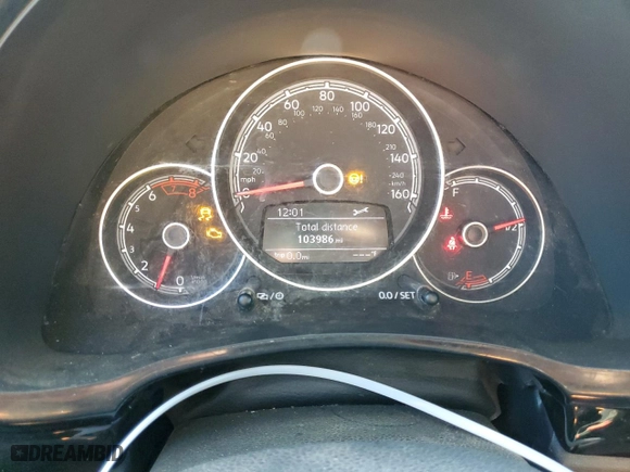 2017 Volkswagen Beetle 1.8T Fleet with VIN 3VWF17AT7HM615904, listed as a Copart auction lot 87484854 with 103,986 mi miles and Salvage Title. Bid and sale history available at carsss.com. Image 9.
