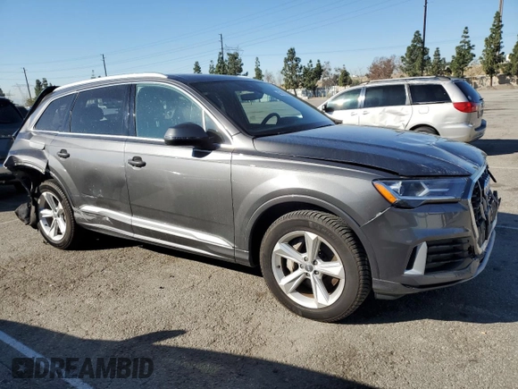 2020 Audi Q7 Premium with VIN WA1AJAF7XLD007623, listed as a Copart auction lot 46716255 with 28,082 mi miles and Salvage Title. Bid and sale history available at carsss.com. Image 4.
