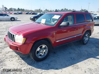 2005 Jeep Grand Cherokee Limited with VIN 1J4HR58N65C618512, listed as a IAAI auction lot 41707308 with 179,234 mi miles. Bid and sale history available at carsss.com. Image 2.