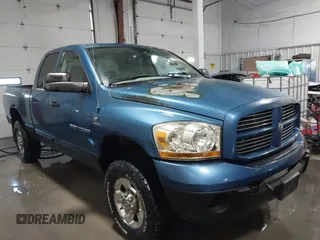 2006 Dodge 2500 SLT with VIN 1D7KS28C96J237592, listed as a IAAI auction lot 41389425 with 277,282 mi miles and . Bid and sale history available at carsss.com. Image 1.
