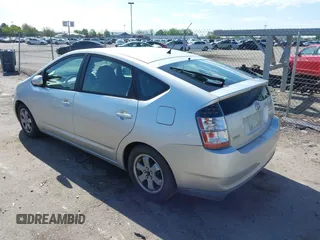 2005 Toyota Prius with VIN JTDKB20UX57054812, listed as a IAAI auction lot 42145700 with 171,163 mi miles. Bid and sale history available at carsss.com. Image 3.