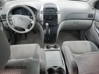 2010 Toyota Sienna CE with VIN 5TDKK4CC0AS297589, listed as a Copart auction lot 53544055 with 164,568 mi miles and Clean Title. Bid and sale history available at DreamBid. Image 8.