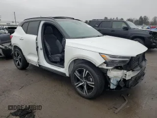 2019 Volvo XC40 R-Design z VIN YV4AC2HMXK2068129, wystawiony jako Copart lot #43337635 z przebiegiem 88 227 mil mil oraz Szkoda całkowita • Salvage title. Historia ofert i sprzedaży dostępna na DreamBid. Obrazek 4.