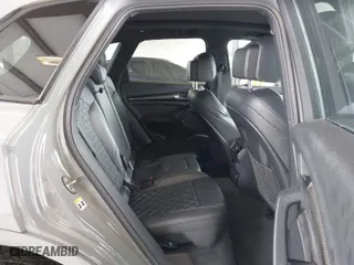 2019 Audi SQ5 Premium Plus with VIN WA1B4AFY0K2088663, listed as a IAAI auction lot 41774786 with 53,917 mi miles. Bid and sale history available at carsss.com. Image 8.
