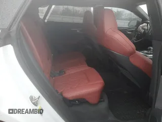 2023 Audi SQ8 Premium Plus z VIN WA1AWBF18PD007077, wystawiony jako Copart lot #49072304 z przebiegiem 27 554 mil mil oraz . Historia ofert i sprzedaży dostępna na DreamBid. Obrazek 10.