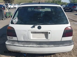1997 Volkswagen Golf с VIN 3VWKB81H6VM030384, выставлен на аукционе IAAI как лот 41684593 с пробегом 223 869 миль миль и . История ставок и продаж доступна на DreamBid. Изображение 16.