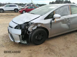 2015 Toyota Prius Four with VIN JTDKN3DU7F0406519, listed as a IAAI auction lot 41089049 with 118,516 mi miles. Bid and sale history available at carsss.com. Image 6.